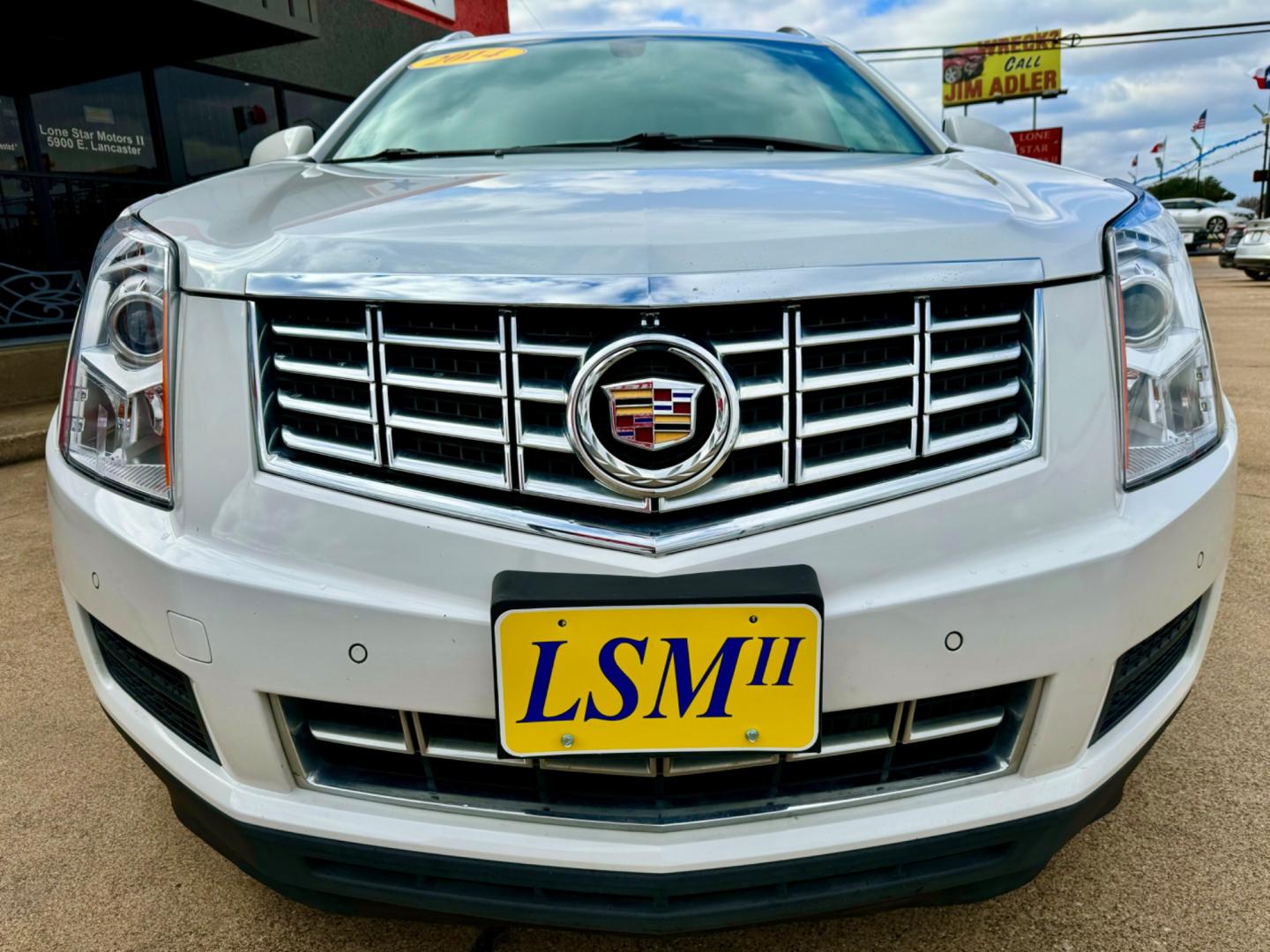 2014 WHITE CADILLAC SRX LUXURY (3GYFNBE34ES) , located at 5900 E. Lancaster Ave., Fort Worth, TX, 76112, (817) 457-5456, 0.000000, 0.000000 - Photo#2